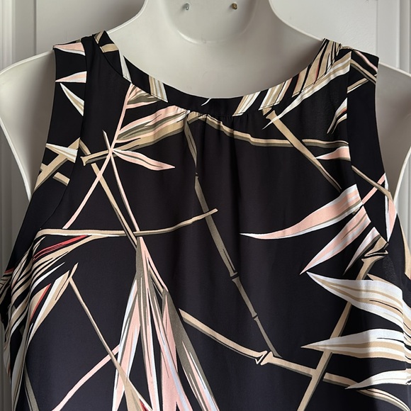 White House Black Market Women's Black and Cream Sleeveless Top Size XL - Picture 7 of 8